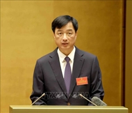 贯彻落实越共十四届二中全会决议全国会议：中央组织部部长阮维玉作关于党章执行规定的专题报告